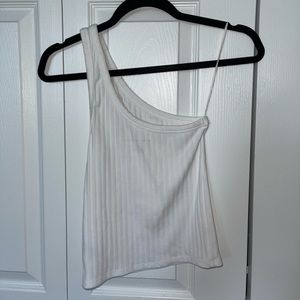 Single shoulder ae tank!